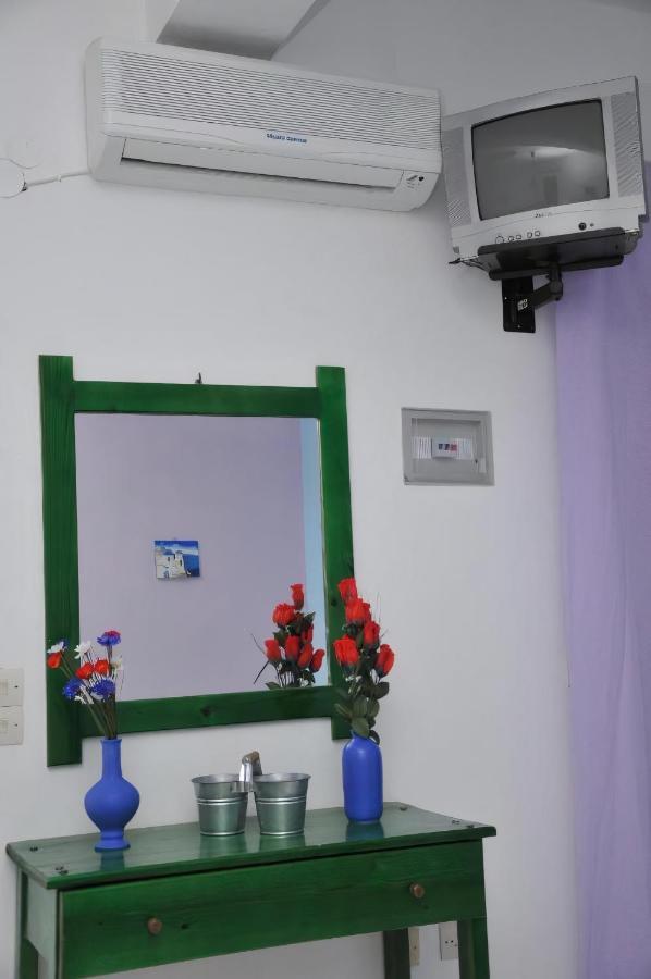 Studios Halaris เปริสซา ภายนอก รูปภาพ